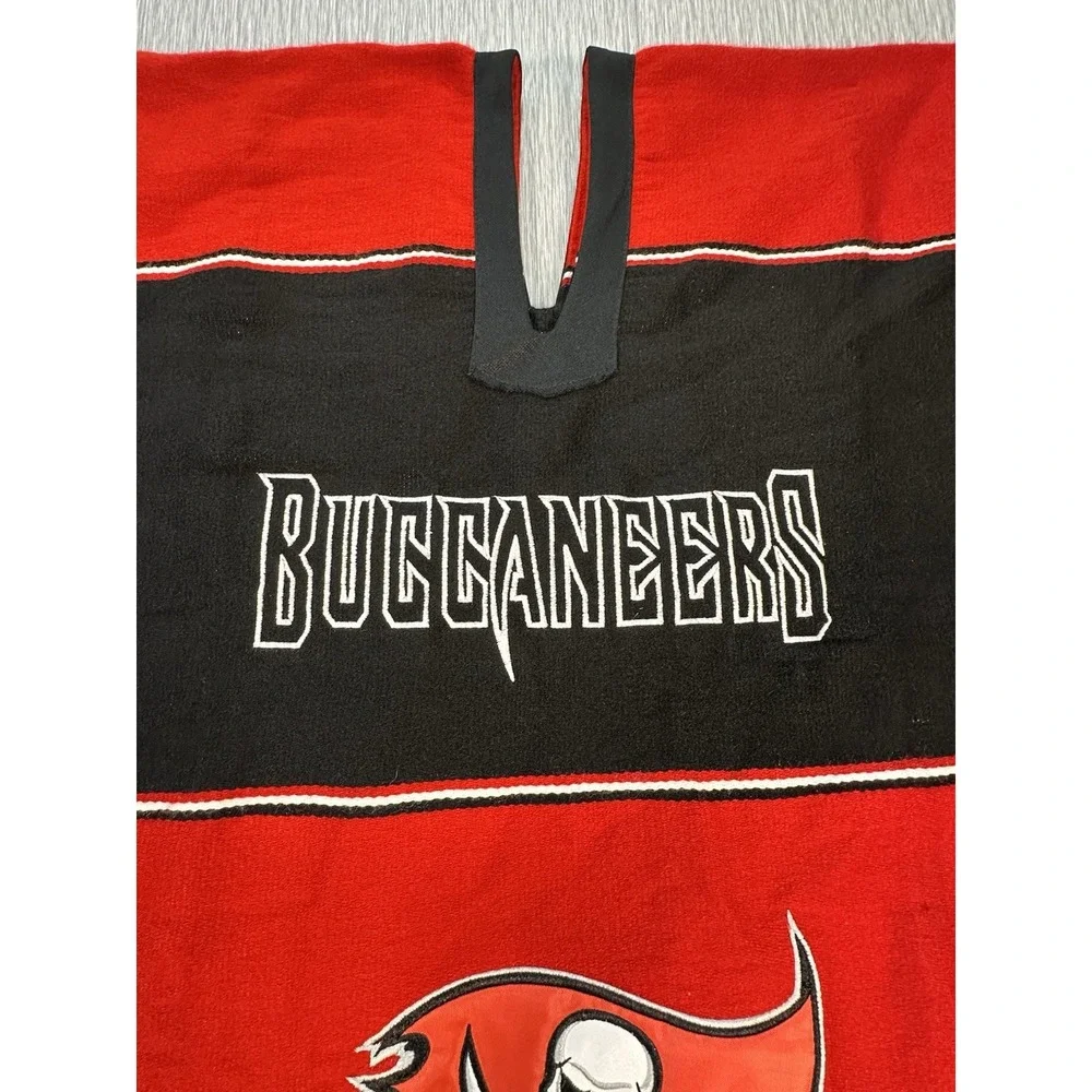 Tampa Bay Buccaneers Football Poncho Acrylic Cotton